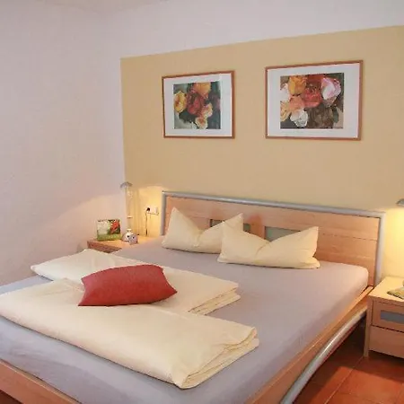 Appartement Holder *