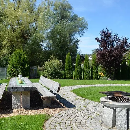 Apartment Holder Anhausen (Hayingen)